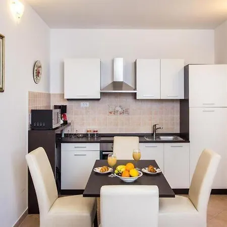 Nila's Place - One Bedroom Διαμέρισμα Ντουμπρόβνικ
